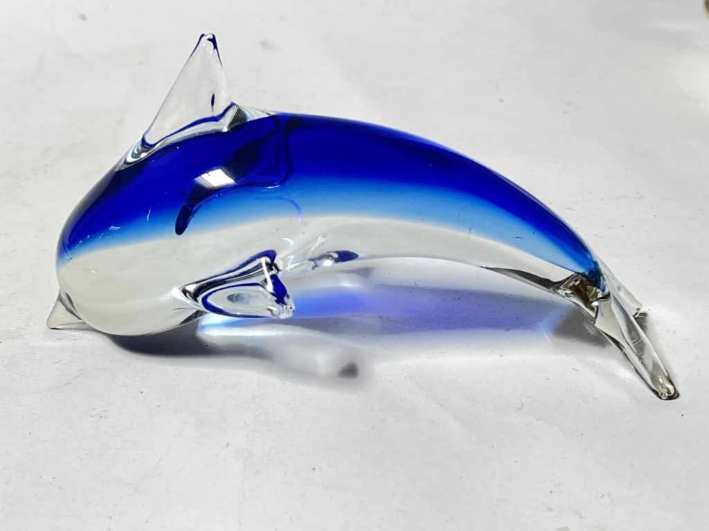 Vintage Murano Italy Blue Art Glass Fish: Vintage Murano Italy Blue Art Glass Fish, 3.75in by 6.75in