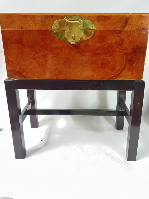 Vintage Wood Carved Jewelry Box: Vintage Wood Carved Jewelry Box, 48in by 18in by 10in