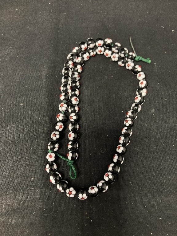 Group of Flower Glass Beads: Group of Flower Glass Beads