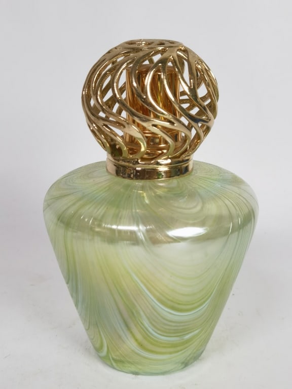 Vintage Iridescent Green Swirl Glass Diffuser: Vintage Iridescent Green Swirl Glass Diffuser, 6.5in