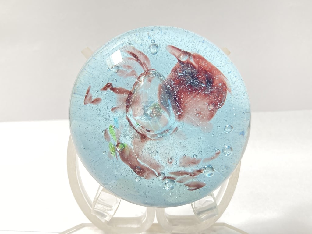 Amethyst Swirl Blue Bubble Glass Paperweight: Amethyst Swirl Blue Bubble Glass Paperweight, 2 1/8in by 3.25in