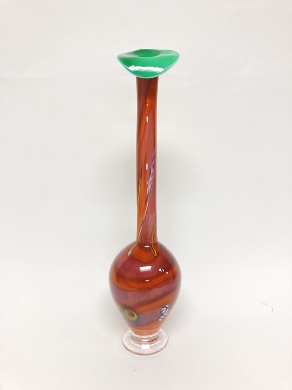 2006 Antonio Garcia Goose Neck Jack-in-the-Pulpit: 2006 Antonio Garcia Goose Neck Jack-in-the-Pulpit Vase, 13 1/8in