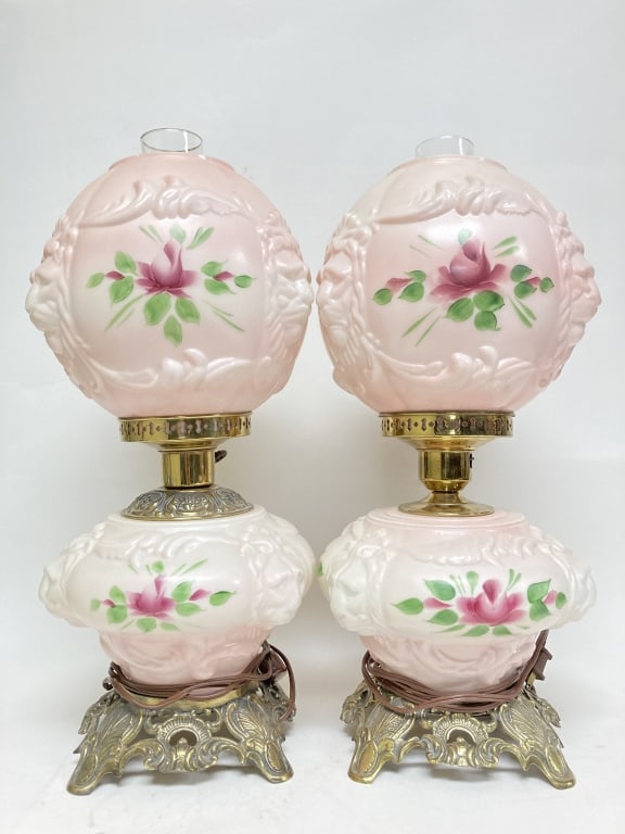 (2) Victorian Style Gone with the Wind Electric La (1 of 4)