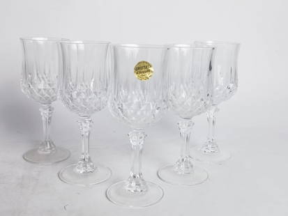 (5) Cristal d'Arques Crystal Wine Glasses: (5) Cristal d'Arques Crystal Wine Glasses, 6.5in