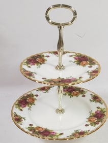 Vintage Royal Albert Old Country Rose Two-Tier Sta