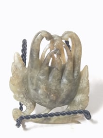 Vintage Chinese Jade Carved Buddha's Hand