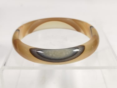 Vintage Chinese Striped Agate Carved Bangle Bracel