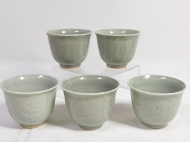 (6) Vintage Chinese Porcelain Pea Glaze Tea Cups