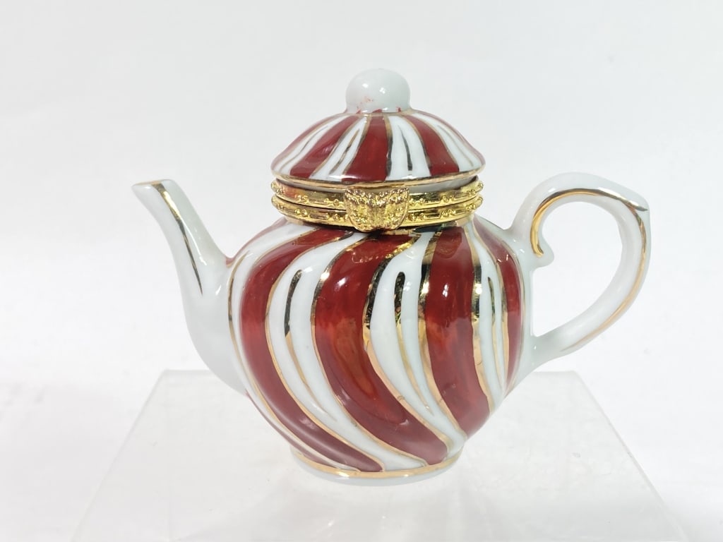 Italian Design Ceramics Teapot Trinket Box (1 of 6)