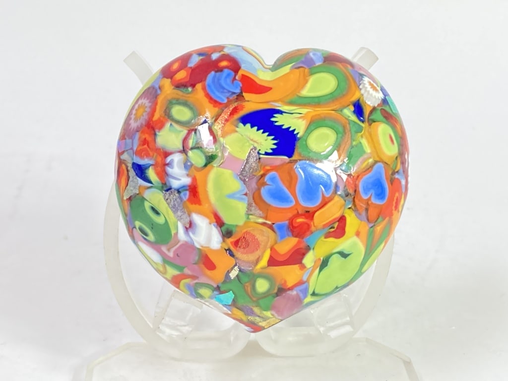 2010 MAP Art Millefiori Art Glass Heart Paperweigh: 2010 MAP Art Millefiori Art Glass Heart Paperweight, 1 5/8in by 3.25in