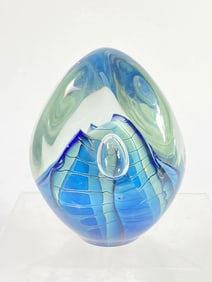 1995.6 Robert Eickholt Art Glass Paperweight