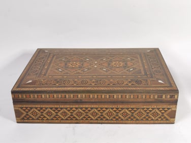 Vintage Syria Mother-of-Pearl Inlay Wood Jewelry B