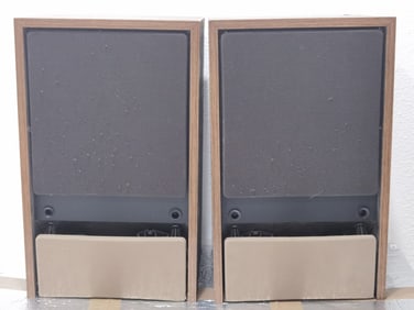 Pr. of Vintage Bose 301 Series II Bookshelf Speake