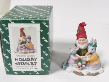 1993 Fitz & Floyd Holiday Hamlet Christmas Caroler