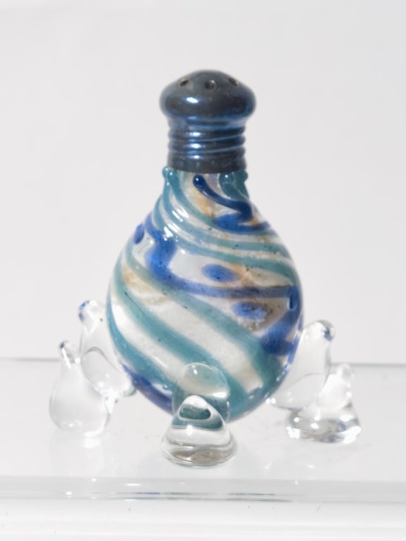 Vintage Murano Italy Blue Swirl Art Glass Salt Sha: Vintage Murano Italy Blue Swirl Art Glass Salt Shaker, 2.75in