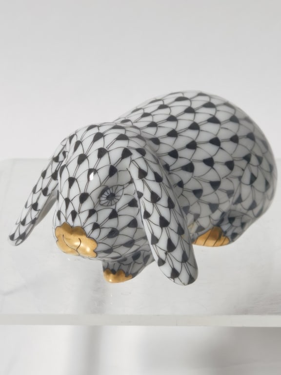 Herend Hungary Porcelain Black Rabbit Figurine (1 of 4)