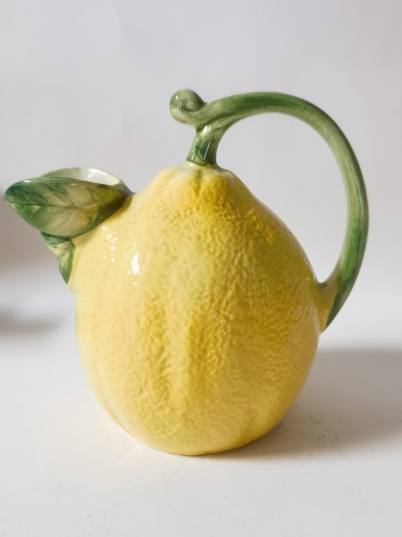 Vintage Italian Porcelain Lemon Water Pitcher: Vintage Italian Porcelain Lemon Water Pitcher, 7.5in by 8in