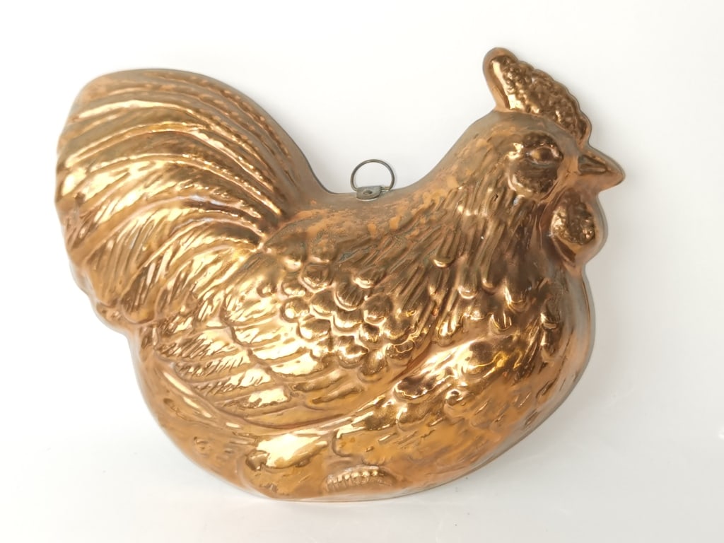 Vintage Copper Chicken Shape Mold (1 of 3)