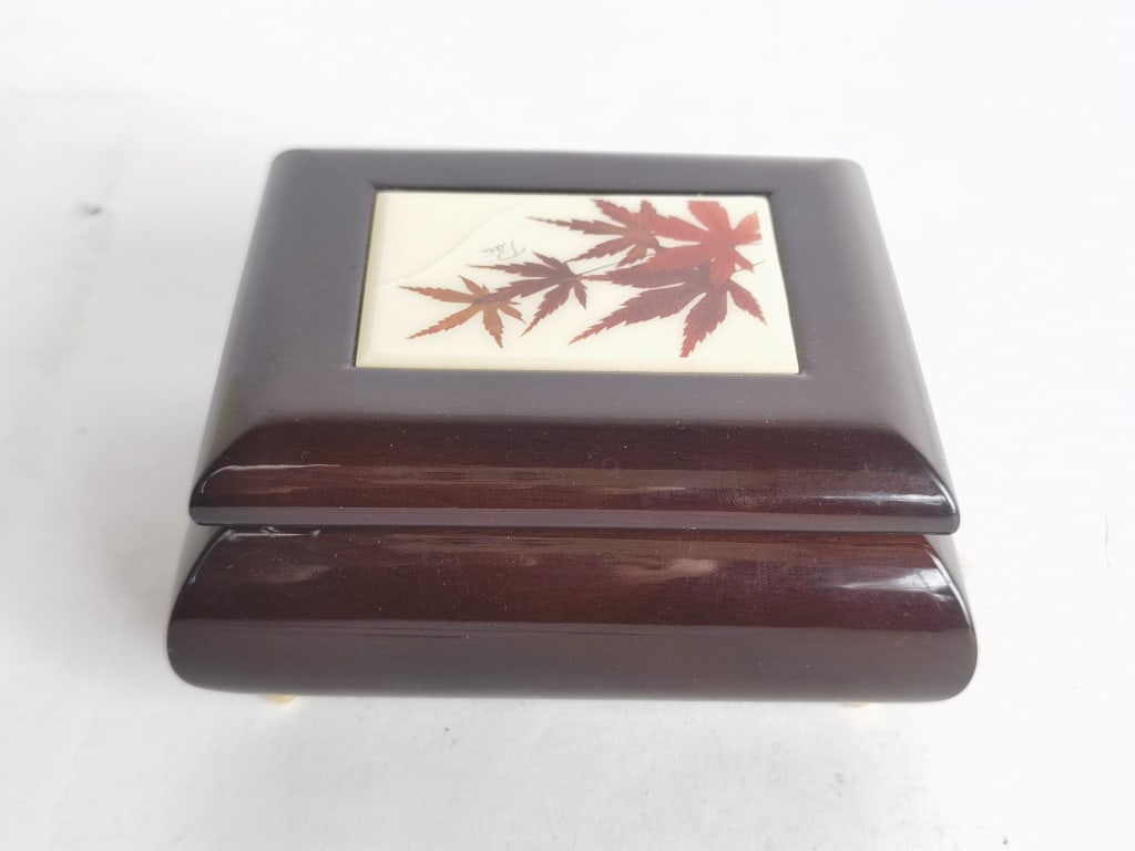 Vintage French Lacquer Wood Musical Jewelry Box (1 of 4)