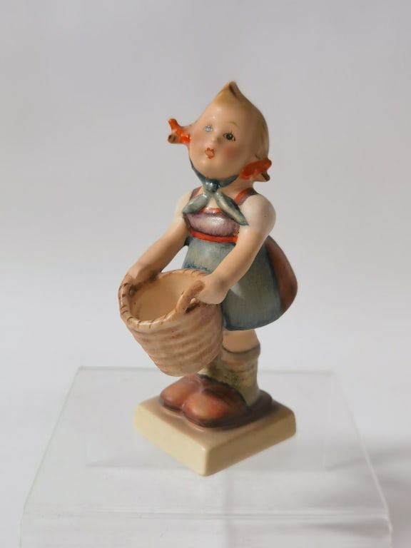 Goebel Hummel Porcelain "Little Helper" Figurine: Goebel Hummel Porcelain "Little Helper" Figurine, 4.5in