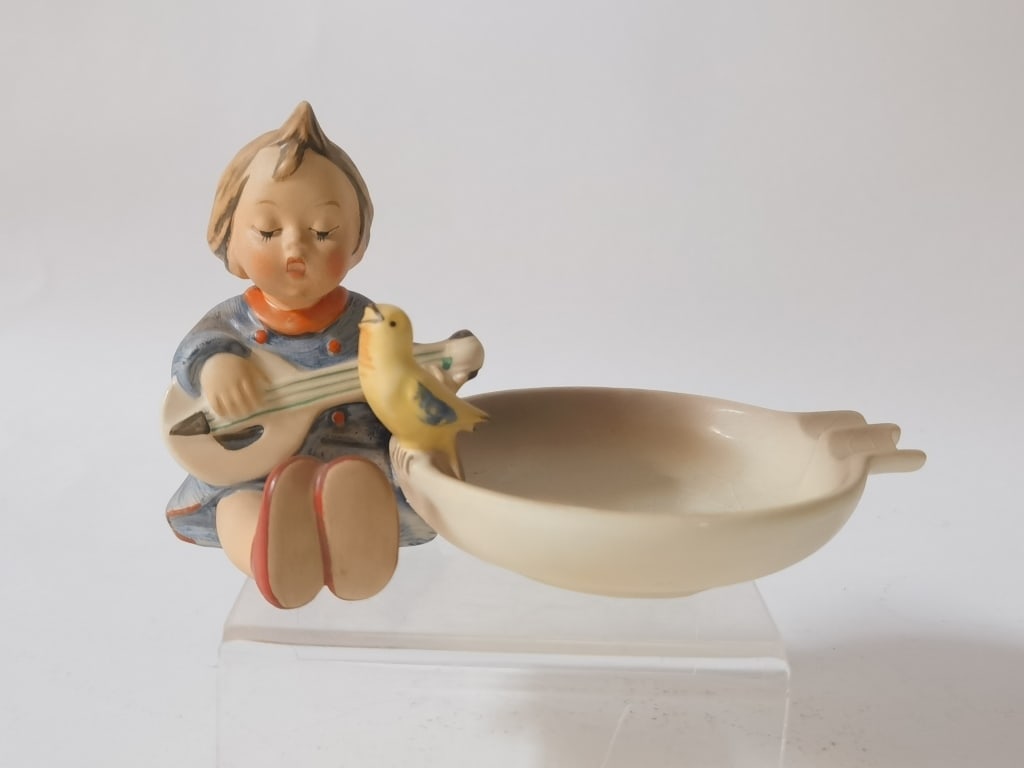 Goebel Hummel Porcelain "Joyful" Ashtray (1 of 4)