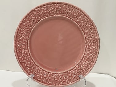 Bordallo Pinheiro Porcelain Pink Plum Flower Plate