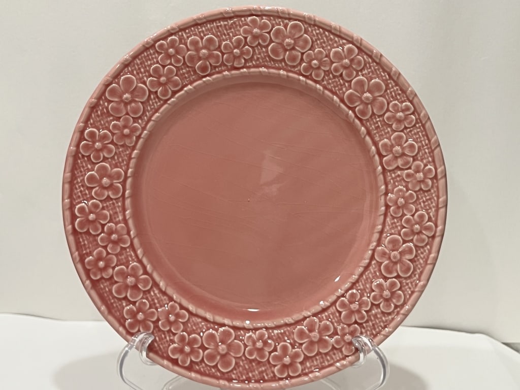 Bordallo Pinheiro Porcelain Pink Plum Flower Plate (1 of 3)