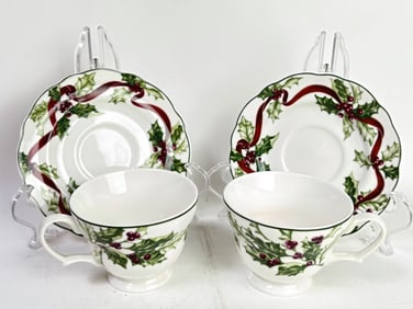 Pr. of 1998 Charter Club Winter Garland Porcelain