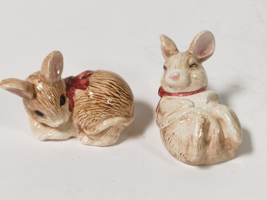 Pr. of Vintage Fitz & Floyd Porcelain Rabbit Salt/ (1 of 5)