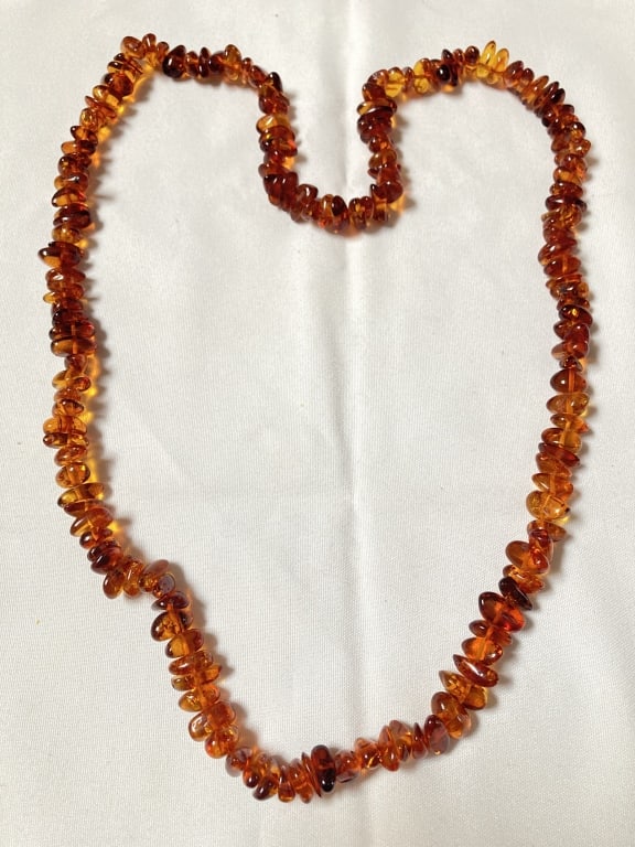 Amber Bead Necklace: Amber Bead Necklace, 17in