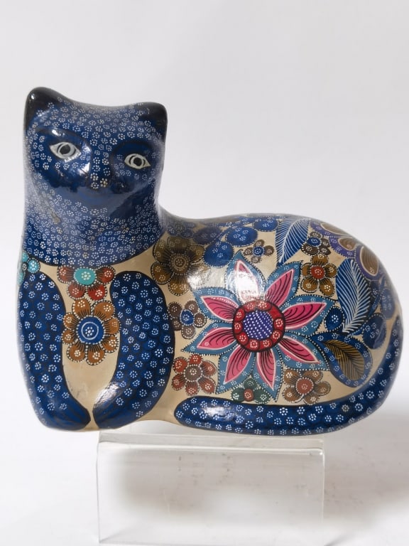 Vintage Mexican Hand Painted Pottery Cat: Vintage Mexican Hand Painted Pottery Cat, 5.5in