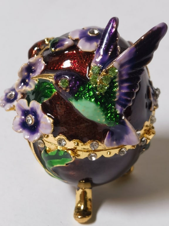 Vintage Enameled Rhinestone Egg Box: Vintage Enameled Rhinestone Egg Box, 2.5in