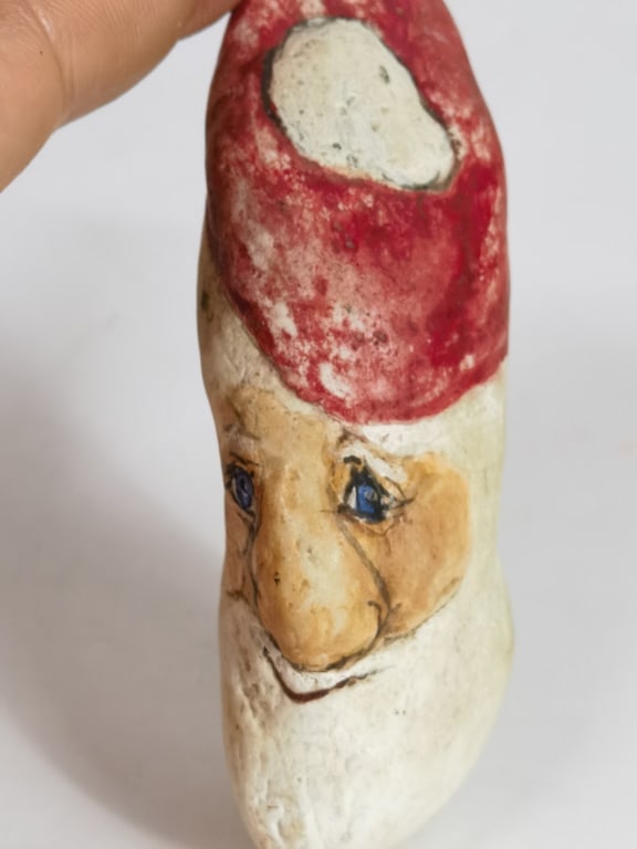 Vintage Ann Willis Ratray Hand Painted Face Rock: Vintage Ann Willis Ratray Hand Painted Face Rock, 4in