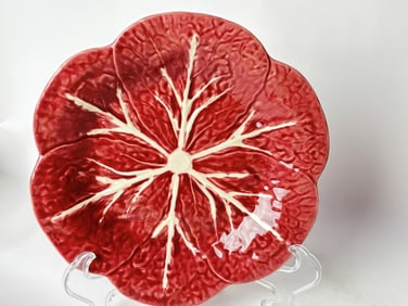 Bordallo Pinheiro Porcelain Red Cabbage Plate