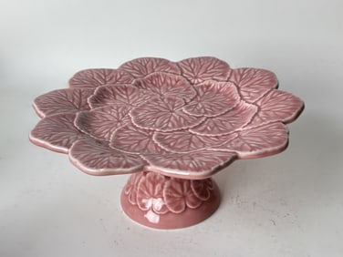 Bordallo Pinheiro Porcelain Pink Geranium Cake Sta