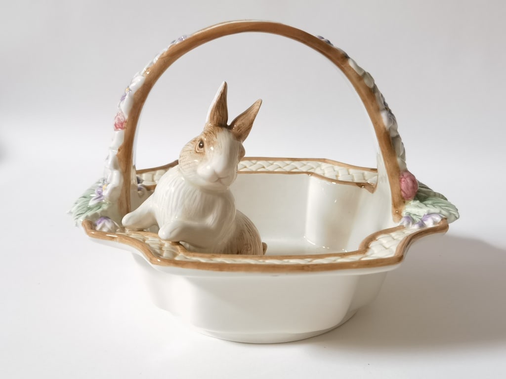Vintage Fitz & Floyd Essentials Porcelain Rabbit B (1 of 5)