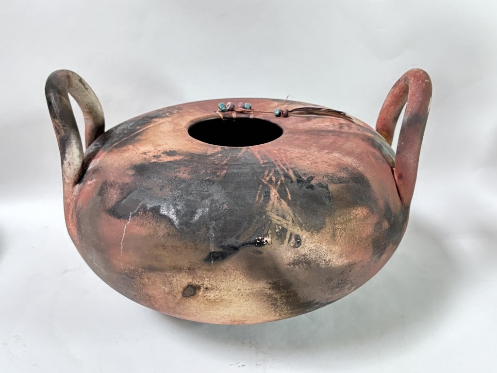 Vintage Barbara Heard Raku Hopi Bird Pottery Vase: Vintage Barbara Heard Raku Hopi Bird Pottery Vase, 8.5in by 12.5in