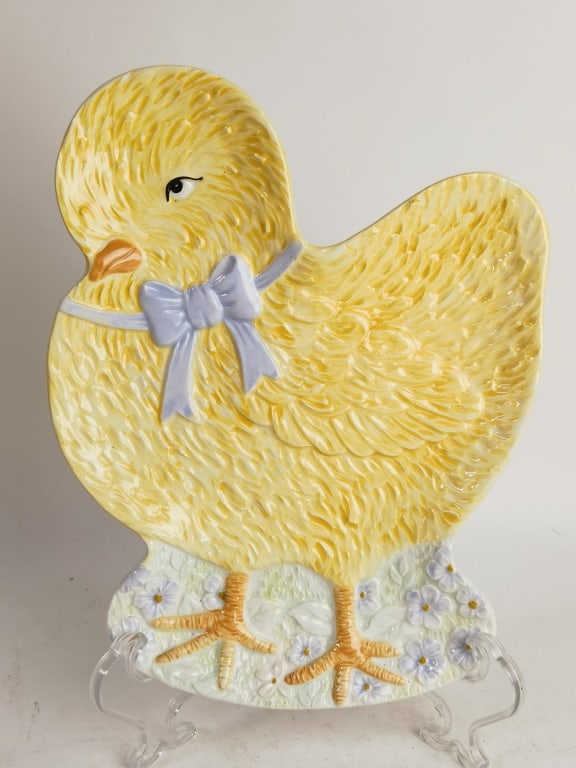 Vintage Kate Williams Porcelain Little Chick Plate: Vintage Kate Williams Porcelain Little Chick Plate, 10.5in