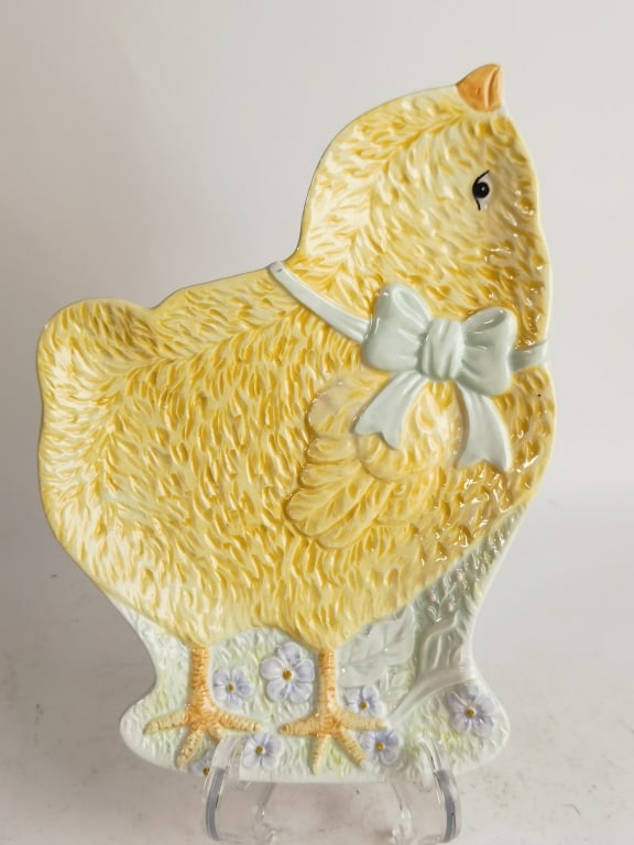 Vintage Kate Williams Porcelain Little Chick Plate: Vintage Kate Williams Porcelain Little Chick Plate, 10.5in