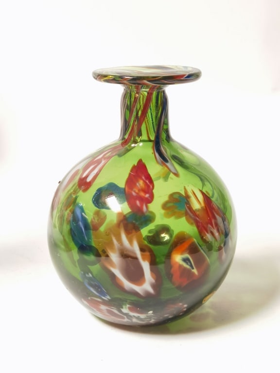 Vintage Murano Italy Millefiori Art Glass Vase: Vintage Murano Italy Millefiori Art Glass Vase, 5.75in