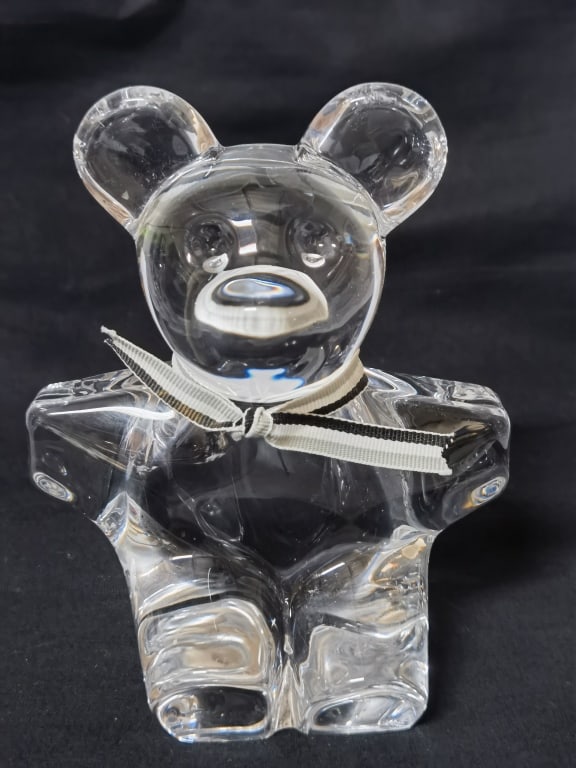 Vintage Daum France Crystal Bear: Vintage Daum France Crystal Bear, 6.25in