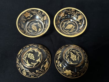 (4) Vintage 22K Gold Gilt Grape Vine Glass Dishes
