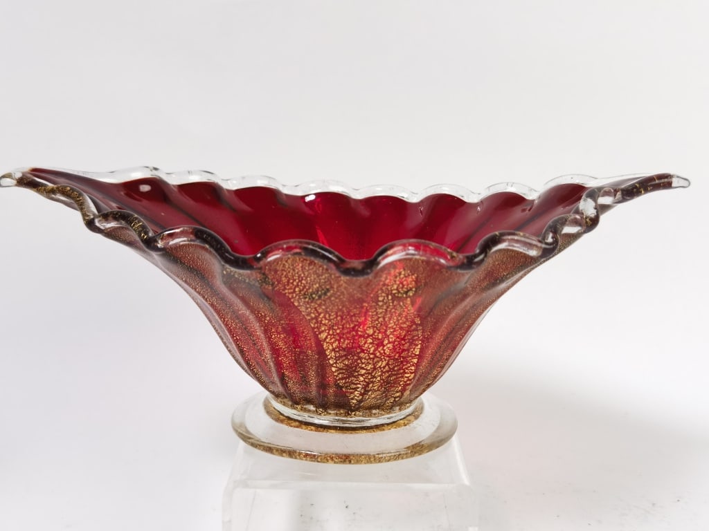 Vintage Murano Italy Glitter Ruby Ruffled Glass Bo (1 of 5)