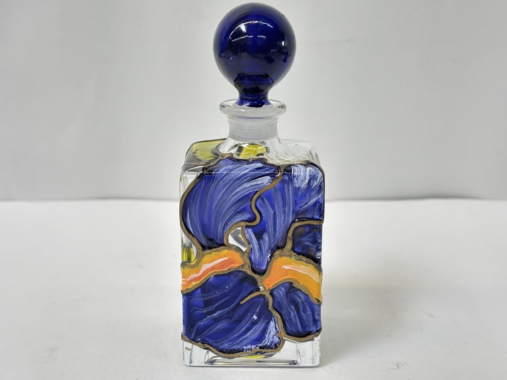 Vintage Italian Lead Crystal Contemporary Perfume: Vintage Italian Lead Crystal Contemporary Perfume Bottle, 5.25in