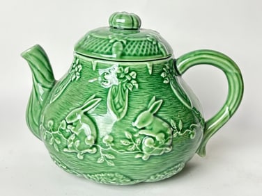 Bordallo Pinheiro Porcelain Rabbit Green Teapot
