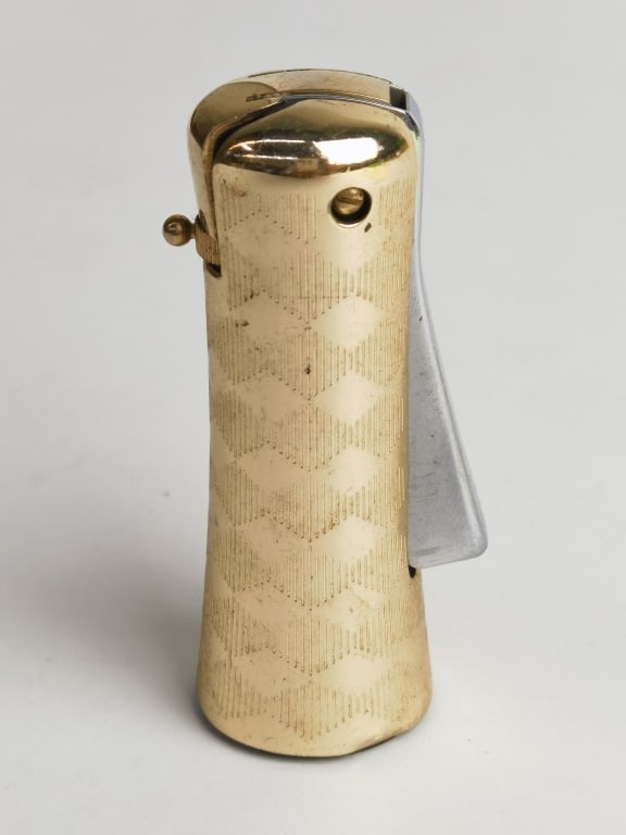 Vintage Ronson Varaflame Ladylite Cigarette Lighte (1 of 4)