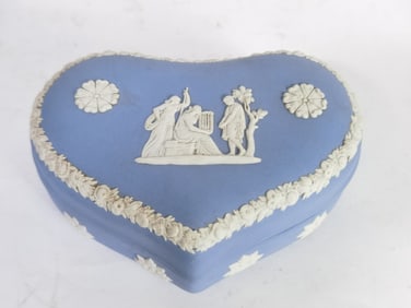 Vintage Wedgwood Jasperware Blue Heart Box