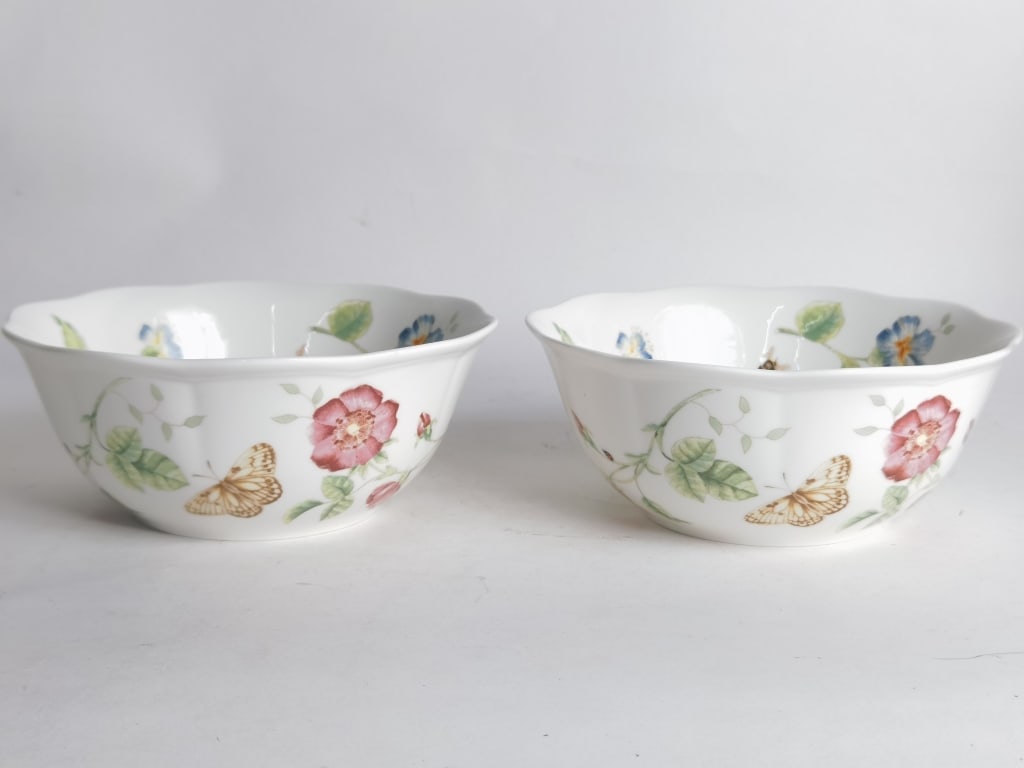 (2) Vintage Lenox Porcelain Butterfly Meadow Bowls: (2) Vintage Lenox Porcelain Butterfly Meadow Bowls, 3in by 7.25in