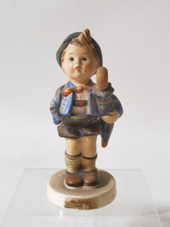 1948 Goebel Hummel Porcelain "Home From Market" Fi: 1948 Goebel Hummel Porcelain "Home From Market" Figurine, 4.75in