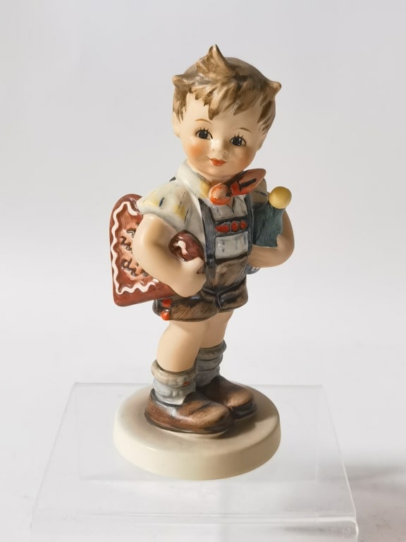 1979 Goebel Hummel Porcelain Sp.Ed. #4 "Valentine: 1979 Goebel Hummel Porcelain Sp.Ed. #4 "Valentne Joy" Figurine, 5.5in